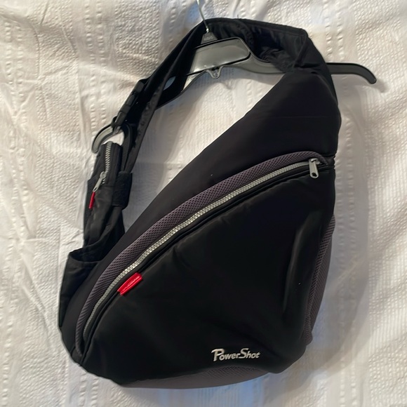 Canon Powershot sling camera bag new without tags - Picture 1 of 7
